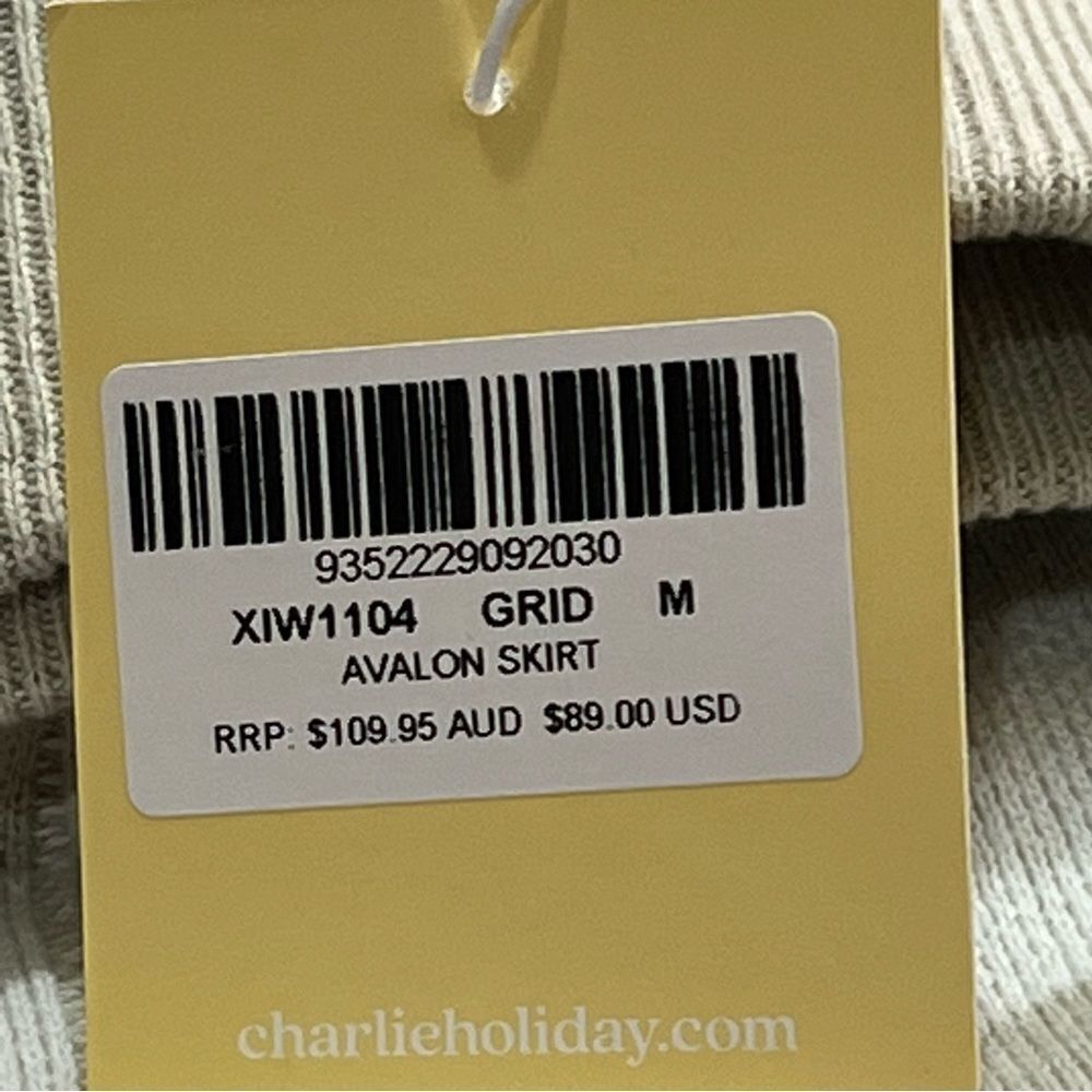 Charlie Holiday Grid Avalon Skirt tan and cream sweater skirt NWT - Picture 13 of 14